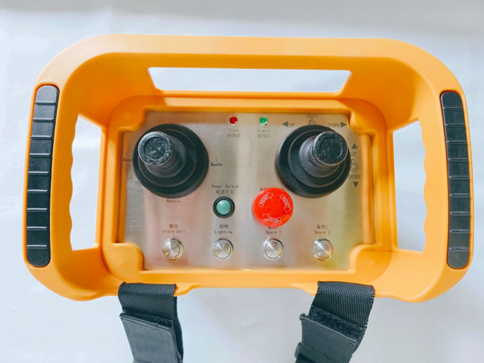 箱體背帶式雙搖桿天車起重機(jī)遙控器