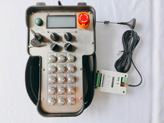 本安防爆型工業(yè)無線遙控器FBDH-Z17F2X4RS485