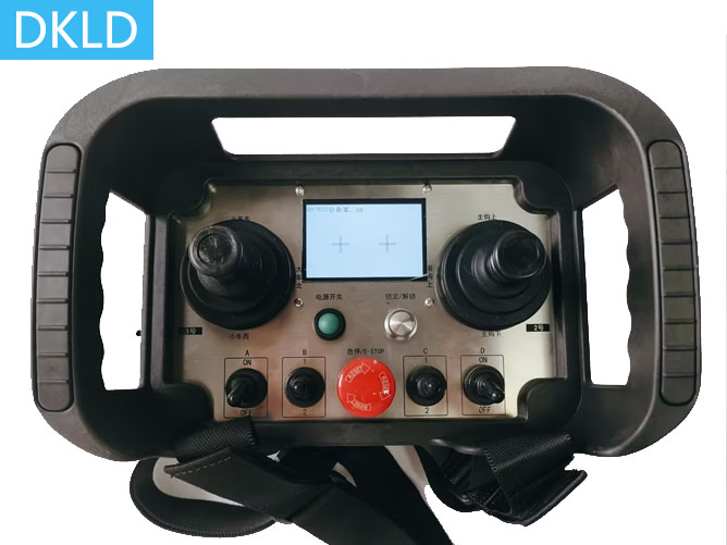 電解鋁等強(qiáng)電磁場(chǎng)環(huán)境起重機(jī)遙控器